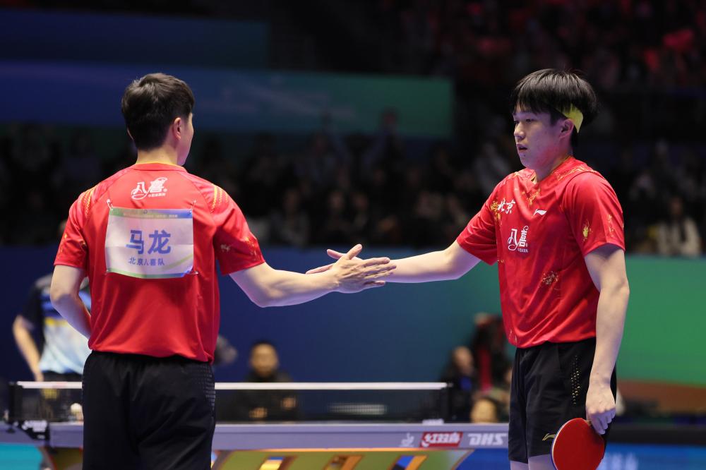 雷霆再次展 雷霆再次展